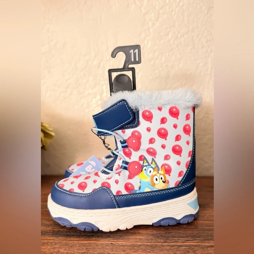 Bluey Toddler Kids Winter Boots with Faux Fur Trim size 11 new